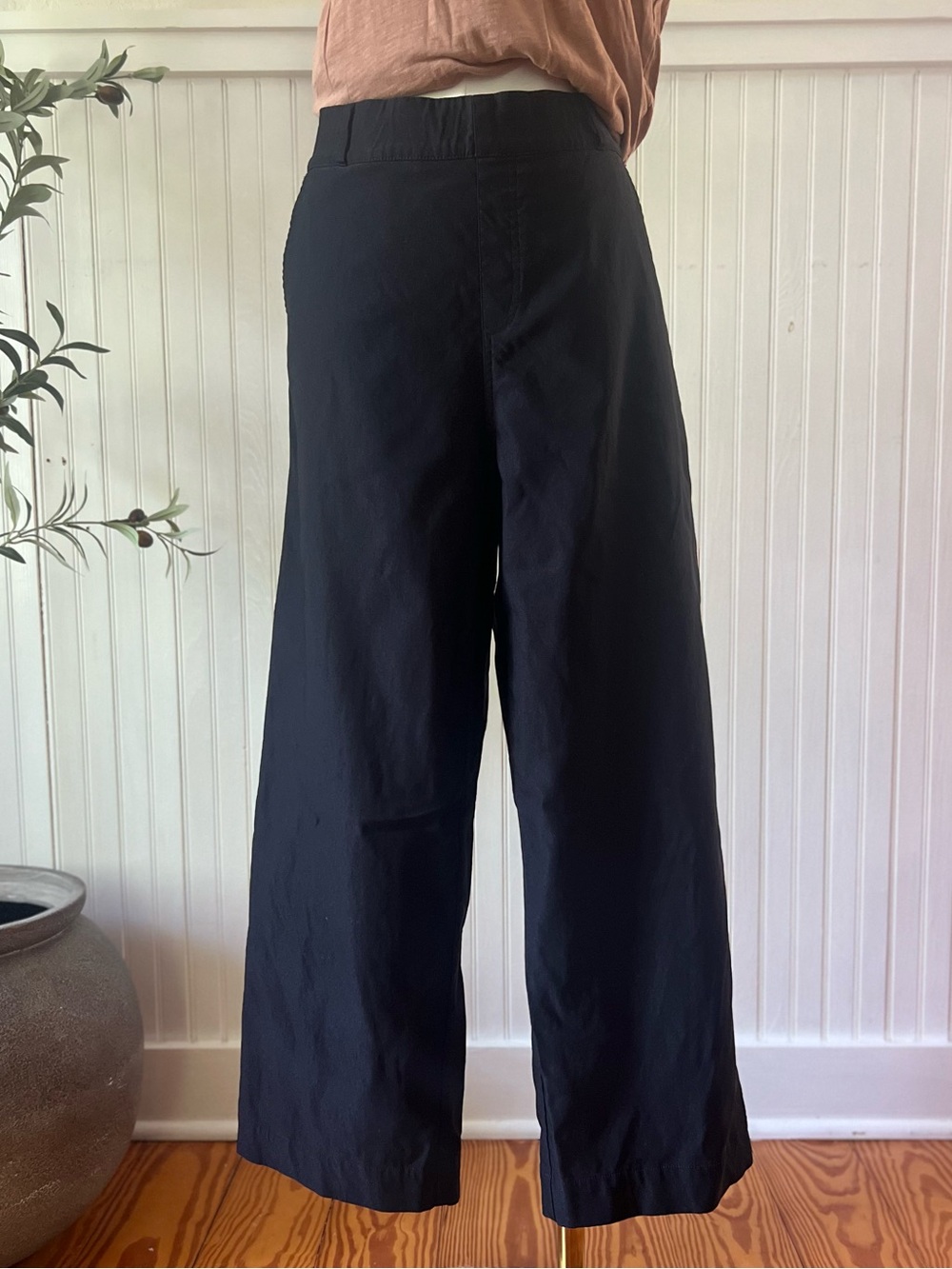 Sara Campbell Black Wide Leg Cropped Pants Women Large Quiet Luxury Pull On USA